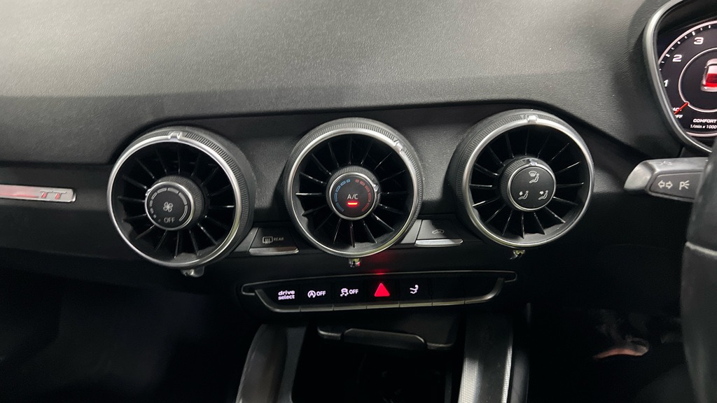 Used Audi TT 2017 for sale - 77418411: Photo 9