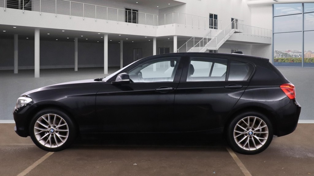Used BMW 1 Series 2018 for sale - 76614800: Photo 2