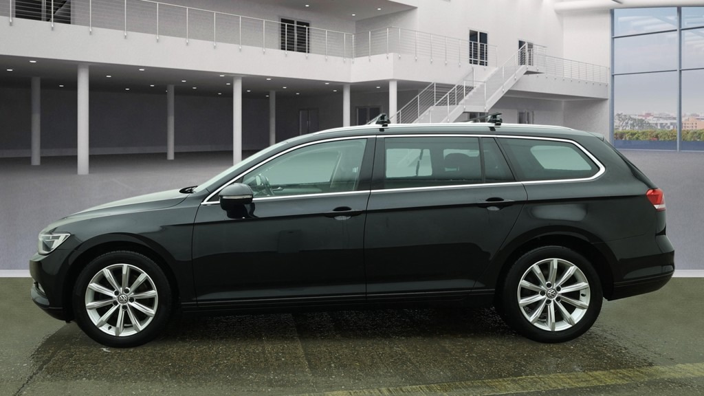 Used Volkswagen Passat 2016 for sale - 77449597: Photo 2