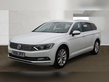 Used Volkswagen Passat 2016 for sale - 78744897: Photo