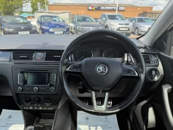 Used Skoda Rapid Spaceback 2014 for sale - 74840297: Photo