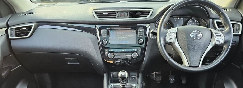 Used Nissan Qashqai 2016 for sale - 77114286: Photo 4