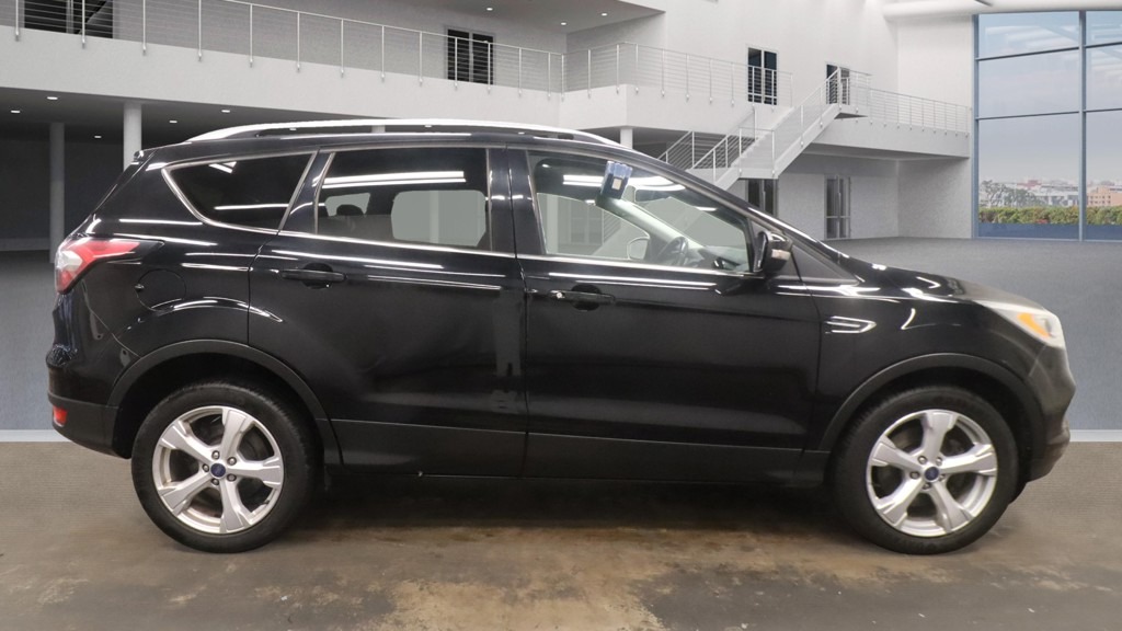 Used Ford Kuga 2017 for sale - 76352781: Photo 6