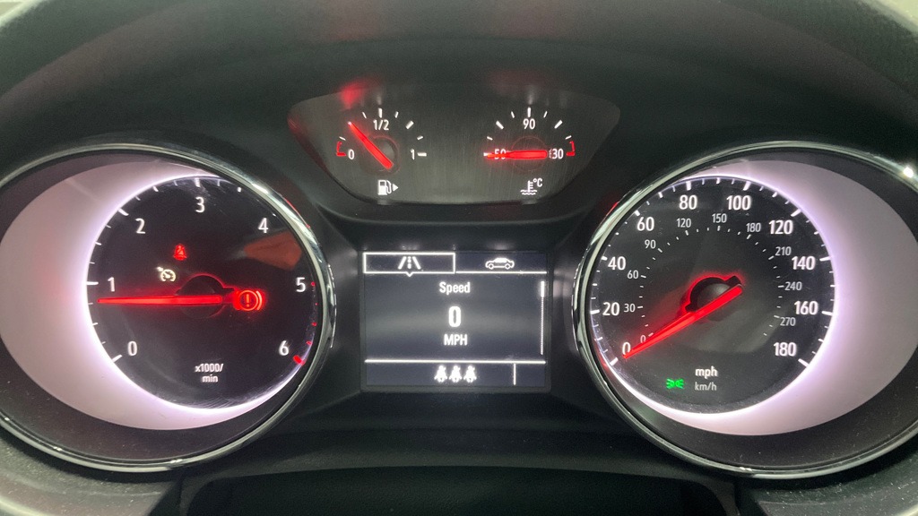 Used Vauxhall Astra 2018 for sale - 77962354: Photo 7