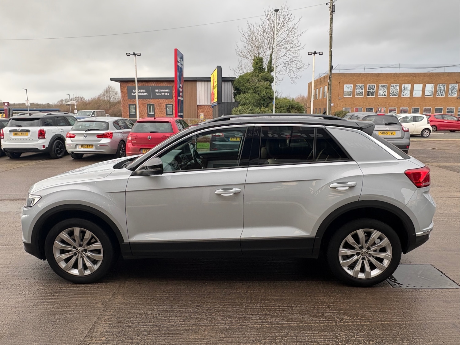 Used Volkswagen T-Roc 2018 for sale - 77113457: Photo 15