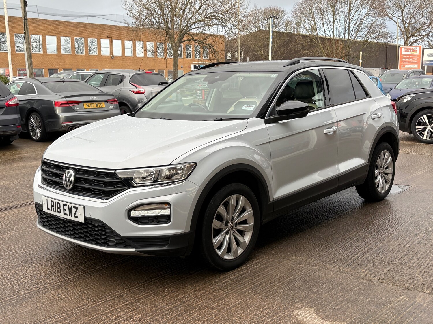 Used Volkswagen T-Roc 2018 for sale - 77113457: Photo 16