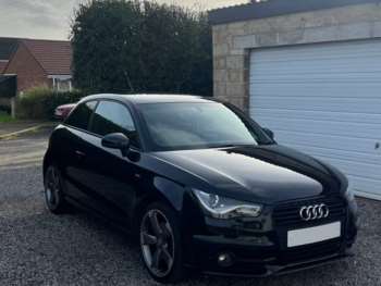 2012 (12) - 1.4 TFSI 185 Black Edition 3dr S Tronic