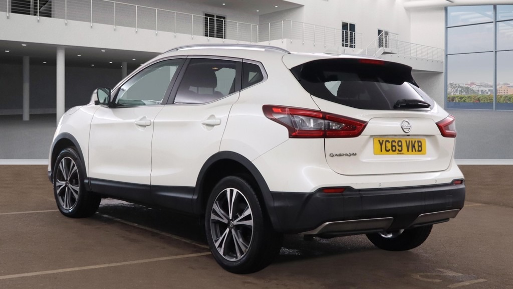 Used Nissan Qashqai 2019 for sale - 77170618: Photo 2