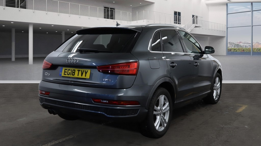 Used Audi Q3 2018 for sale - 76946139: Photo 7