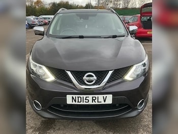 Used Nissan Qashqai 2015 for sale - 76477456: Photo