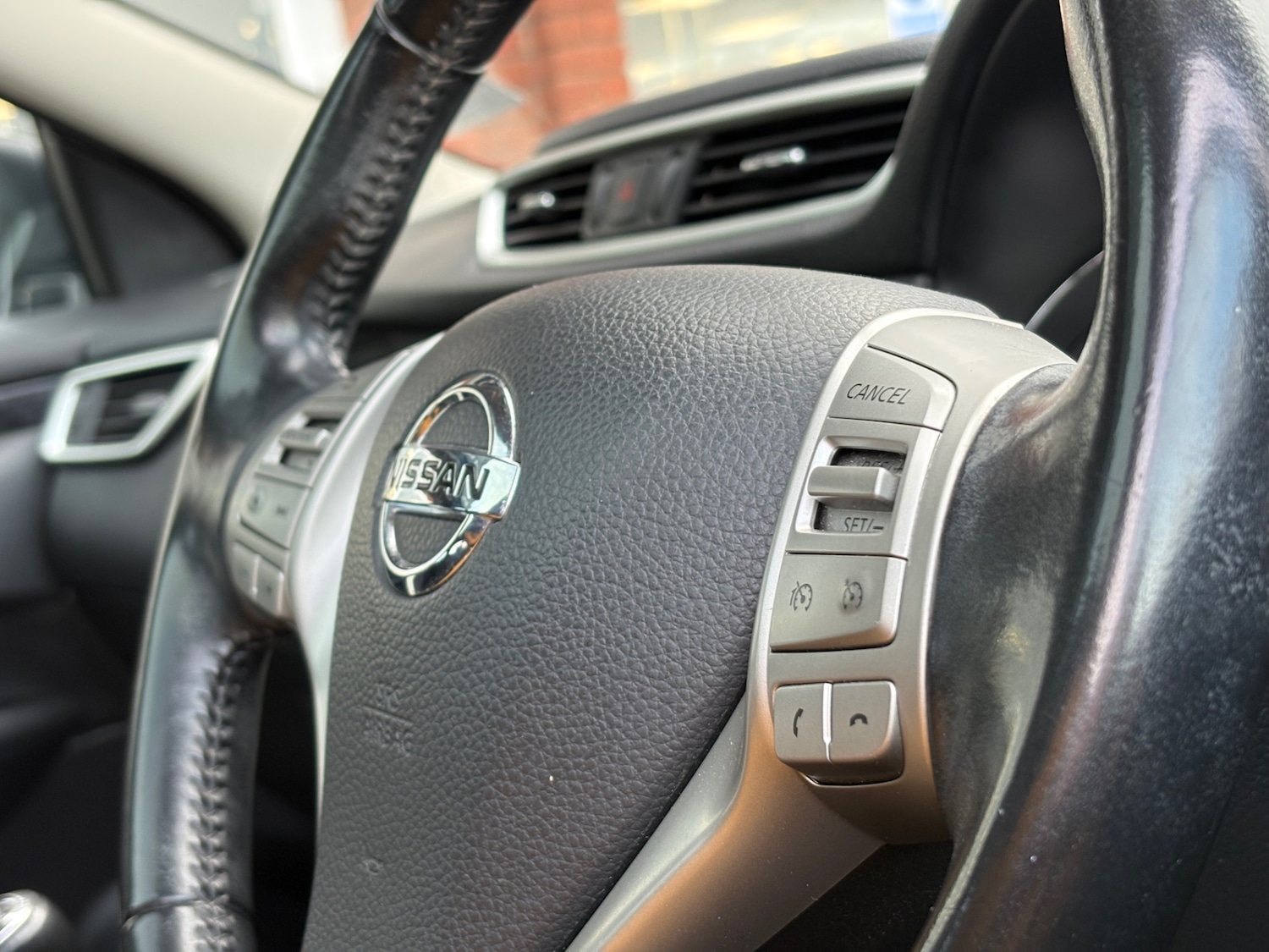 Used Nissan Qashqai 2017 for sale - 77179990: Photo 28