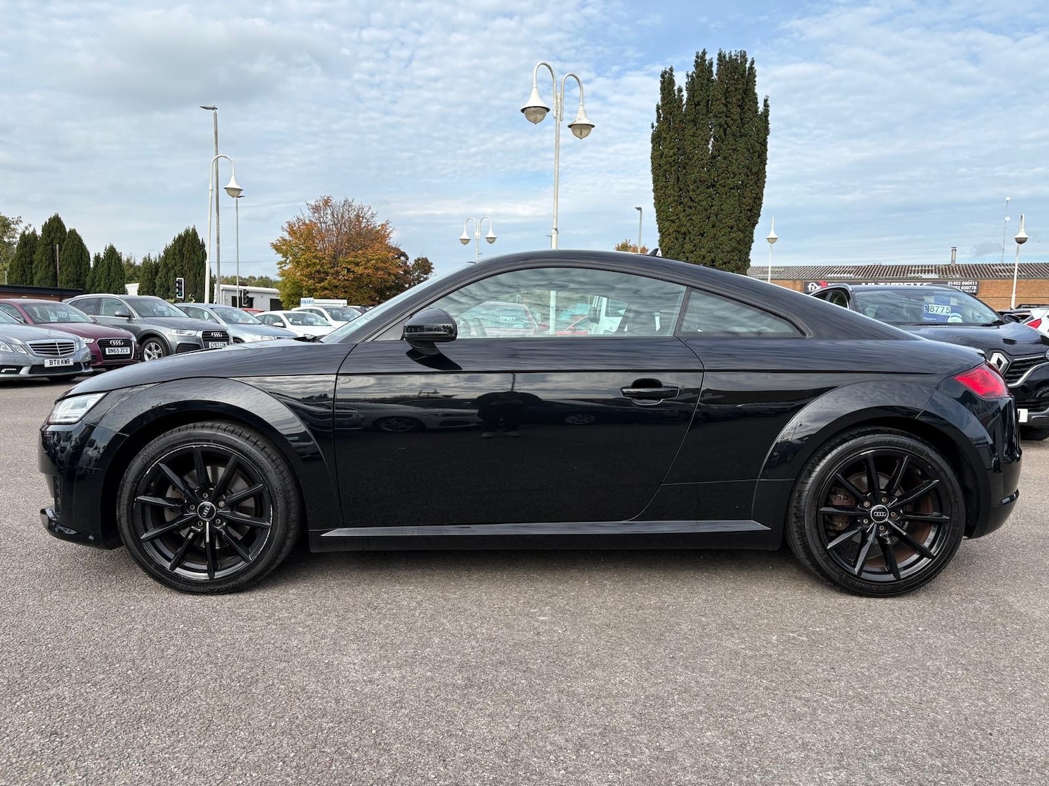 Used Audi TT 2017 for sale - 76177169: Photo 4