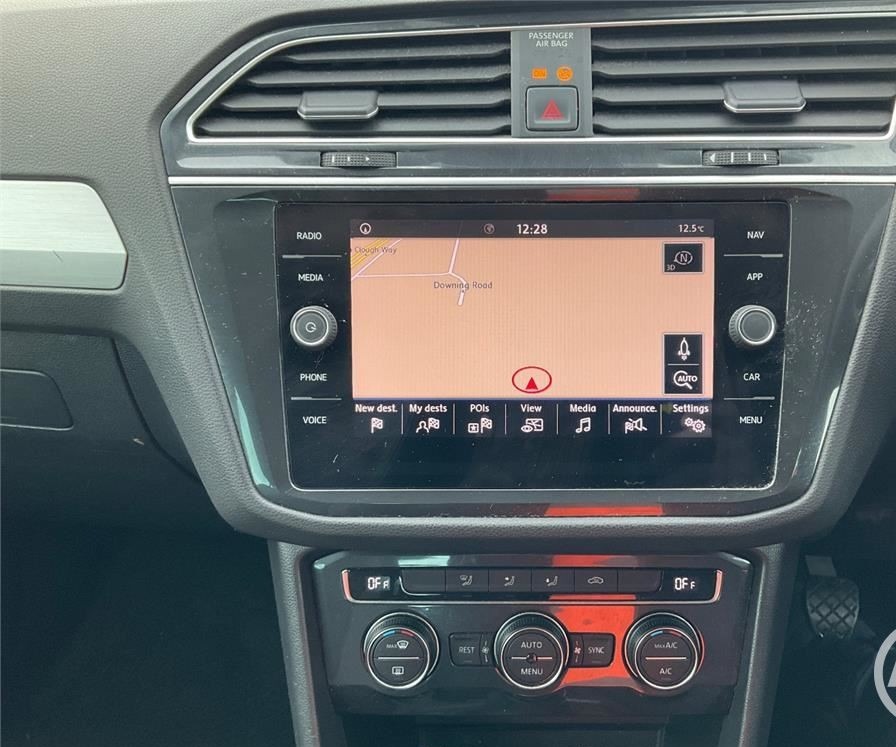 Used Volkswagen Tiguan 2018 for sale - 78131897: Photo 3