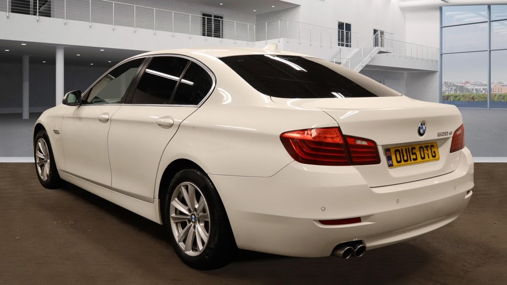 Used BMW 5 Series 2015 for sale - 76652941: Photo 2
