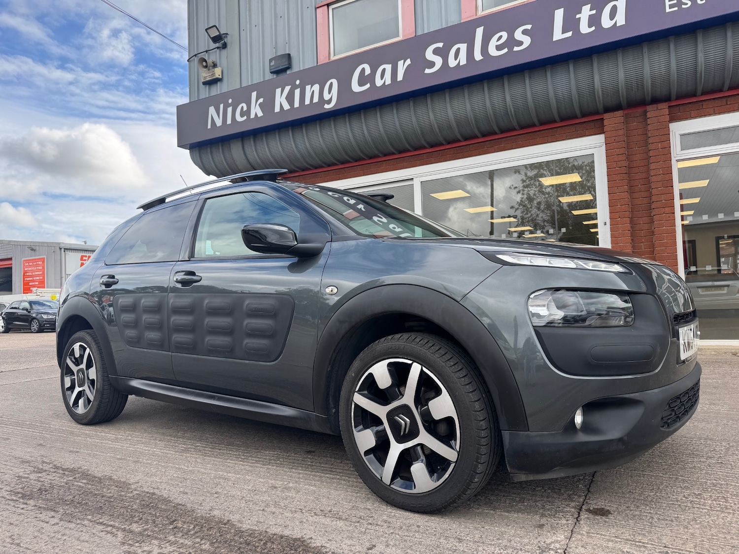 Used Citroen C4 Cactus 2015 for sale - 76017244: Photo 1