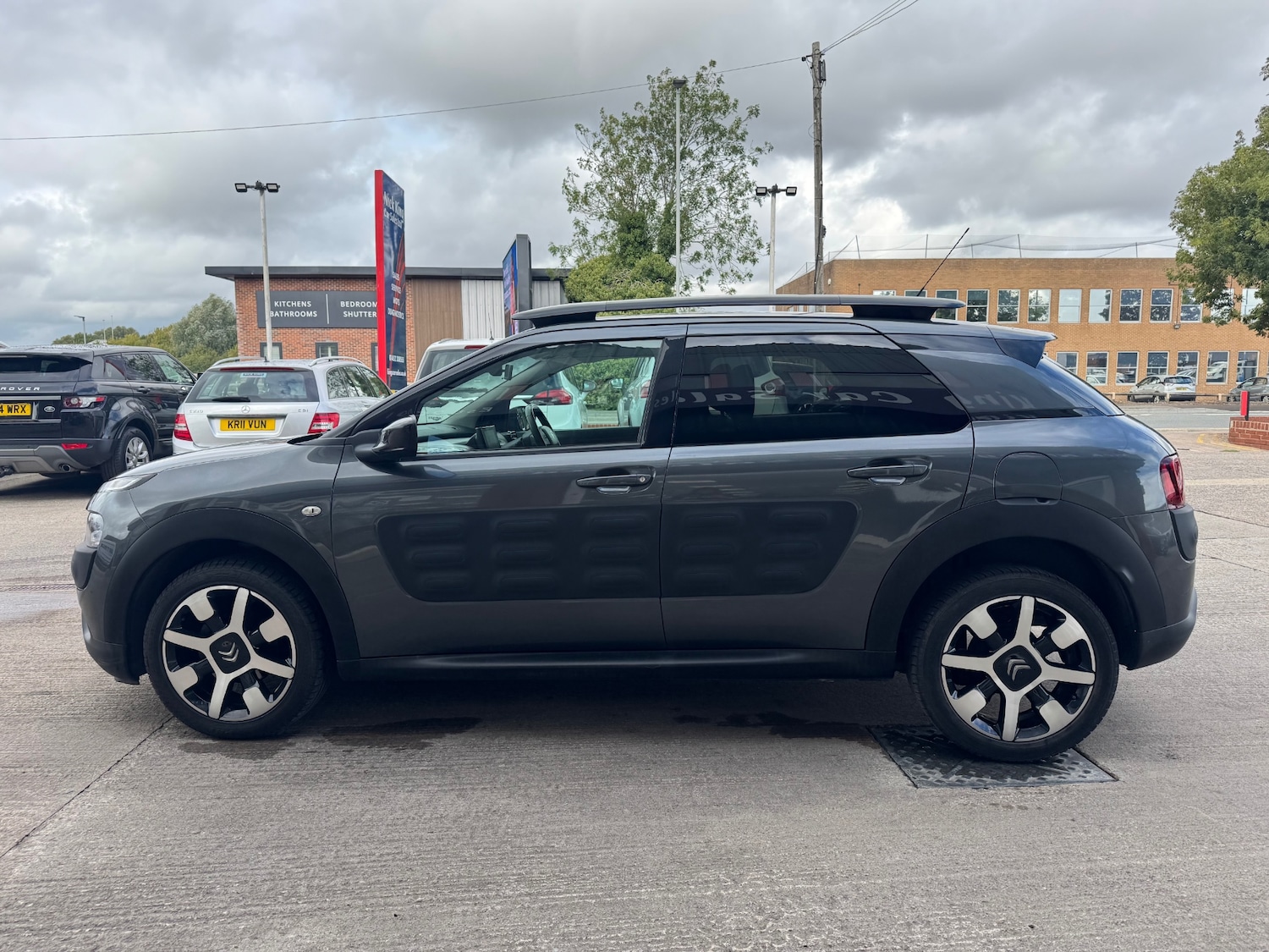 Used Citroen C4 Cactus 2015 for sale - 76017244: Photo 13