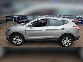 Used Nissan Qashqai 2017 for sale - 78107723: Photo