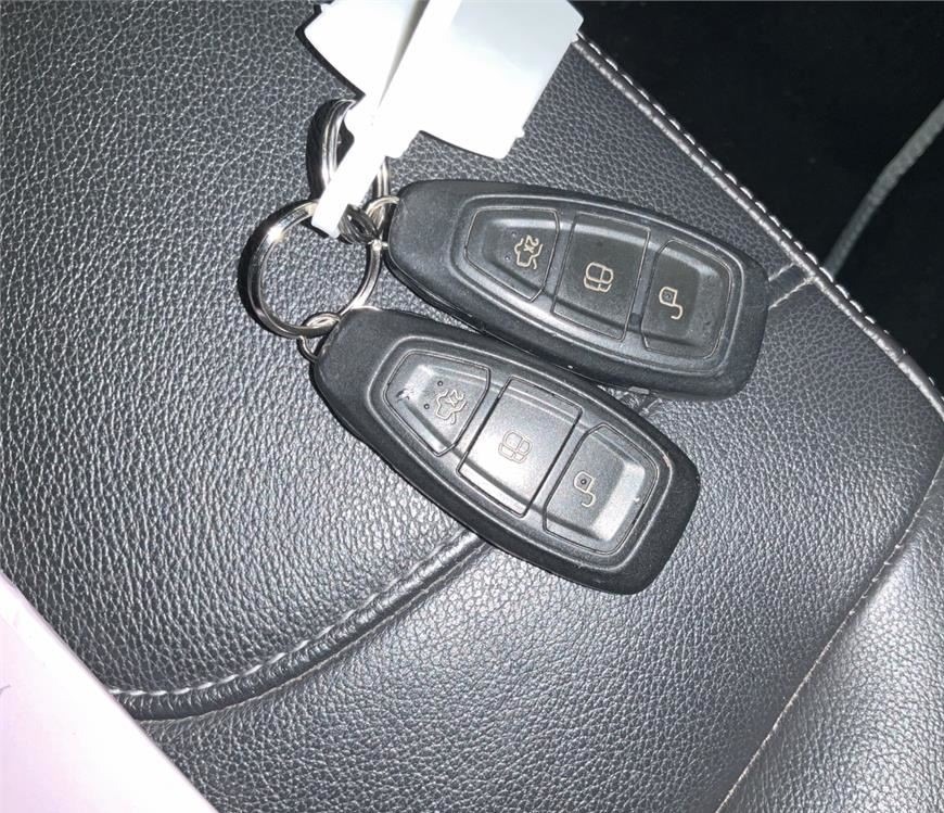 Used Ford Kuga 2013 for sale - 76598897: Photo 10