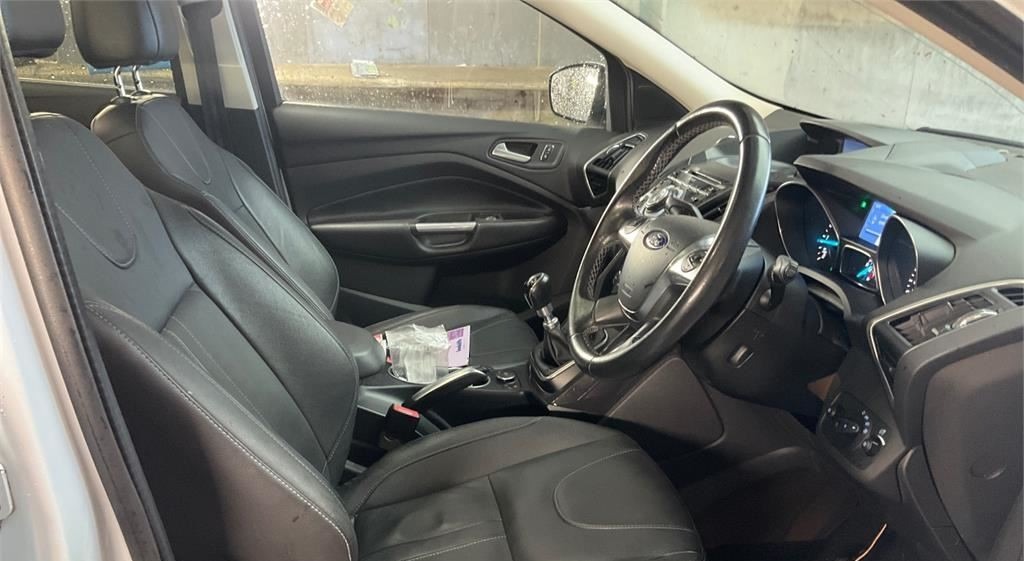 Used Ford Kuga 2013 for sale - 76598897: Photo 6