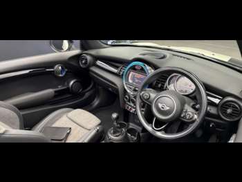 Used MINI Convertible 2017 for sale - 75095387: Photo