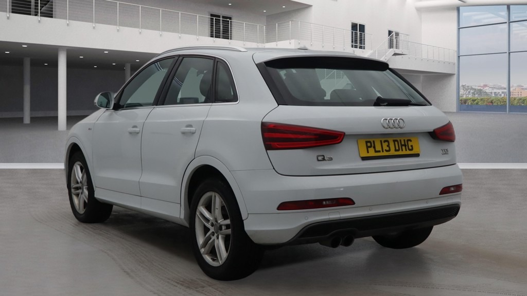 Used Audi Q3 2013 for sale - 77677424: Photo 2
