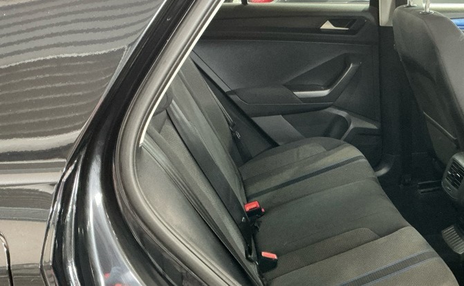 Used Volkswagen T-Roc 2019 for sale - 77106090: Photo 9