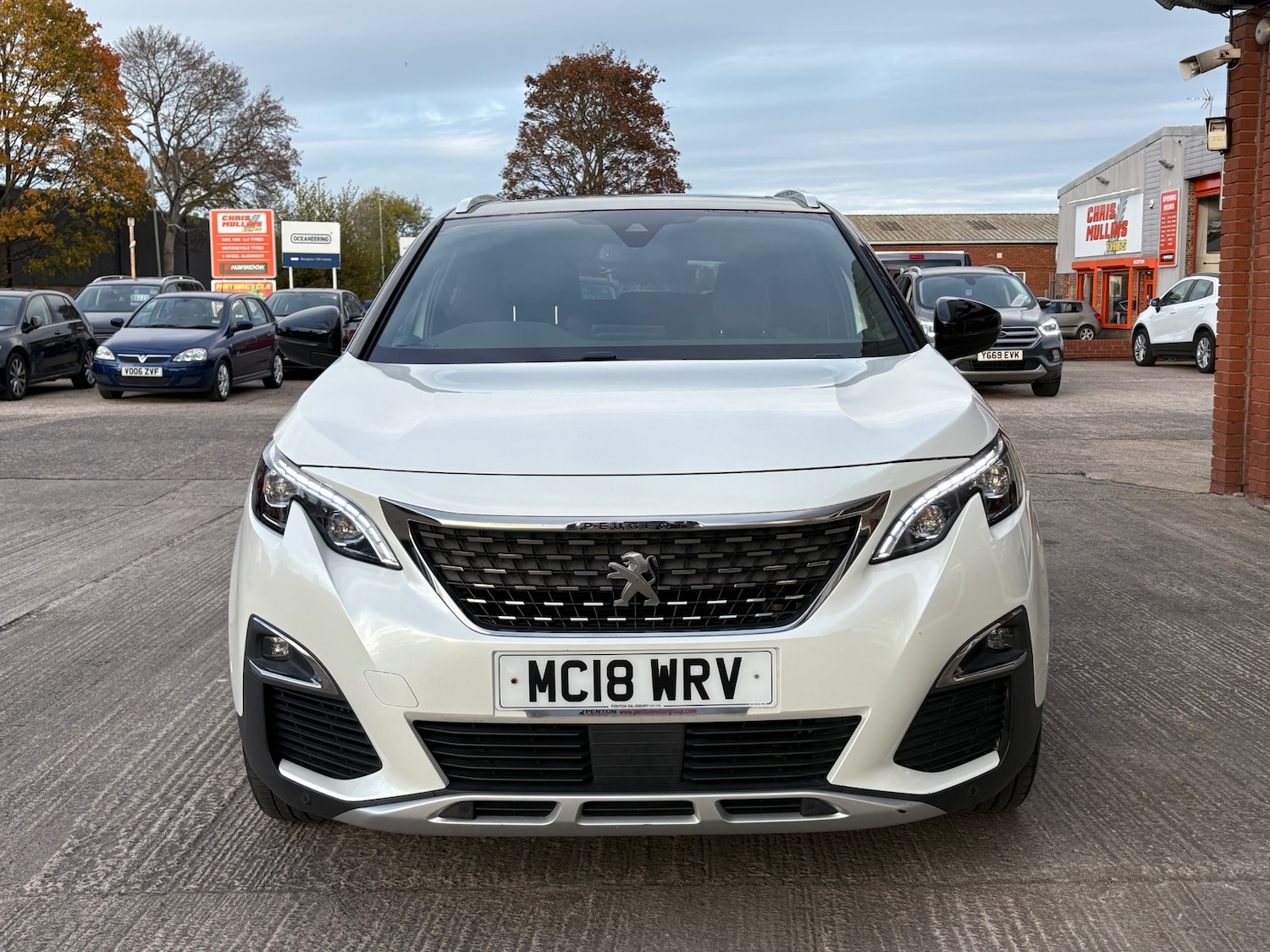 Used Peugeot 3008 2018 for sale - 76340659: Photo 2