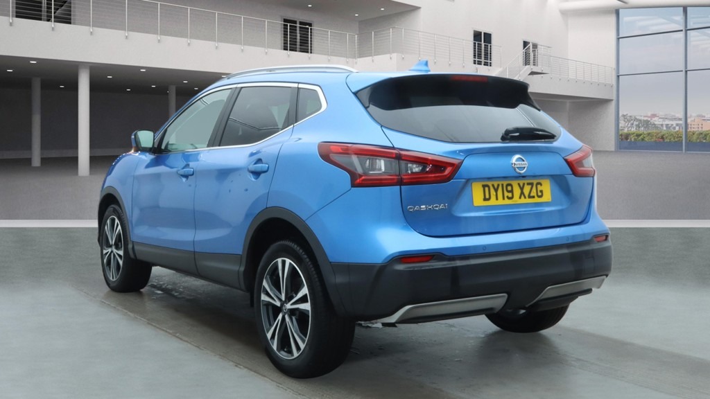 Used Nissan Qashqai 2019 for sale - 77247804: Photo 2