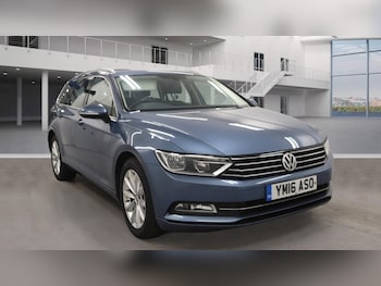 2016 (16) - 2.0 TDI SE Business 5dr ++ LEATHER / NAV / 20 TAX / ULEZ / 8 SERVICES ++