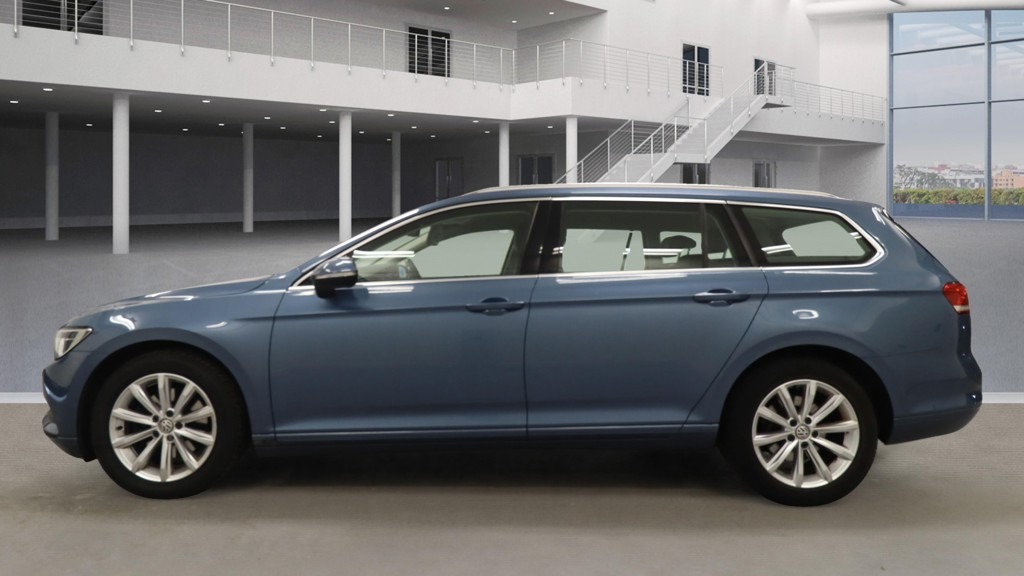 Used Volkswagen Passat 2016 for sale - 76413897: Photo 2