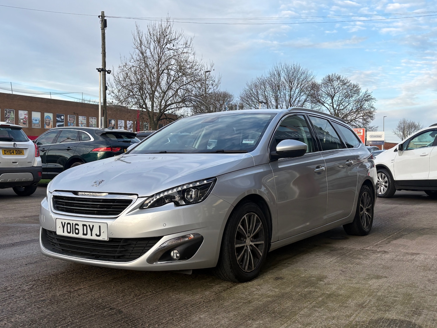 Used Peugeot 308 2016 for sale - 76466074: Photo 14