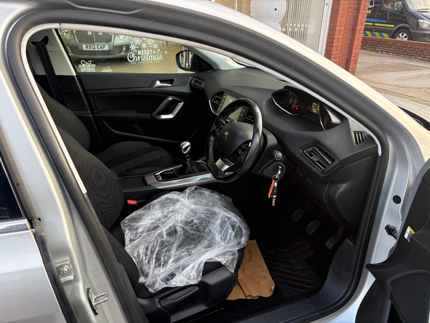 Used Peugeot 308 2016 for sale - 76466074: Photo 27