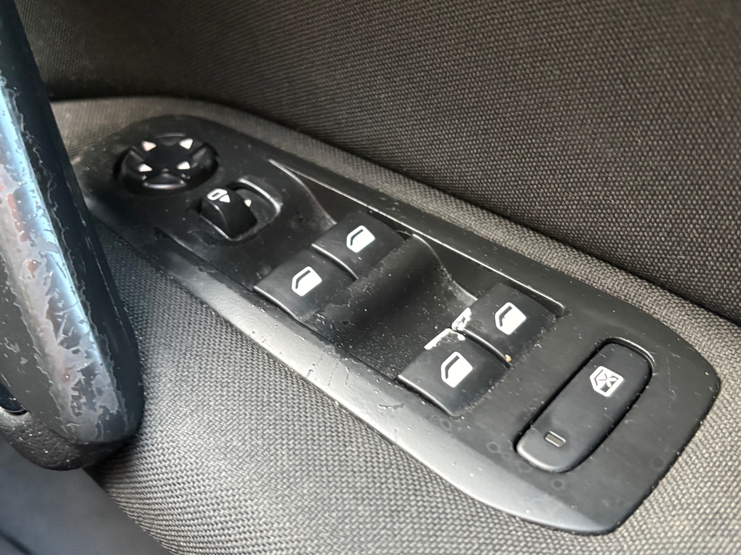 Used Peugeot 308 2016 for sale - 76466074: Photo 31