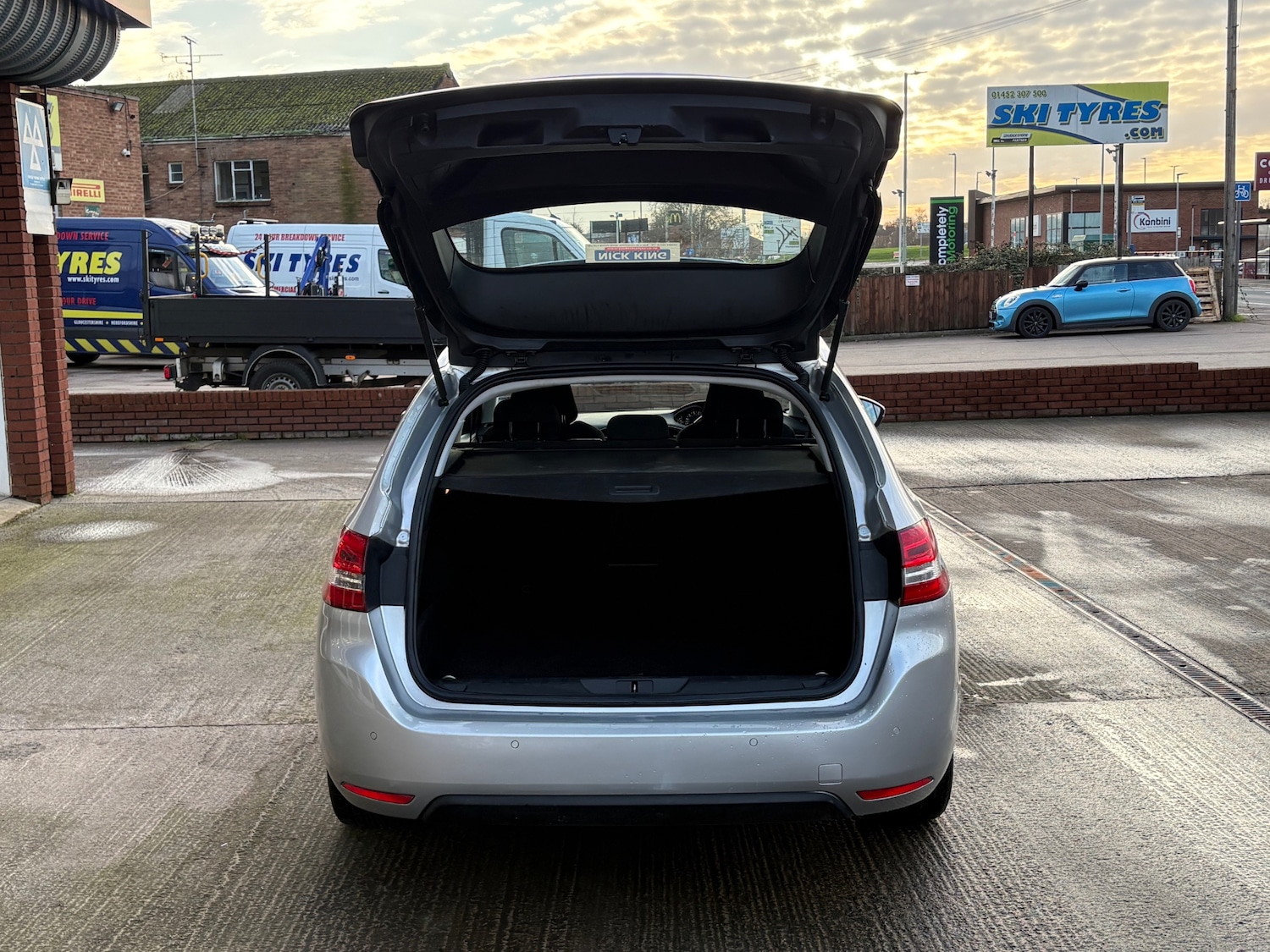 Used Peugeot 308 2016 for sale - 76466074: Photo 34