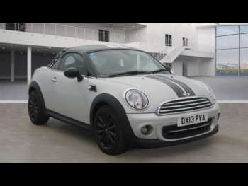 2013 (13) - 1.6 Cooper 3dr + CHILI PACK / 8 SERVICES / HALF LEATHER / CLIMATE / SENSORS