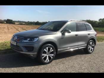 2015 (64) - 3.0 V6 TDI BlueMotion Tech 262 R-Line 5dr Tip Auto