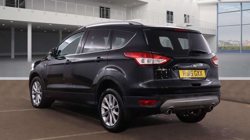 Used Ford Kuga 2015 for sale - 76383186: Photo 2