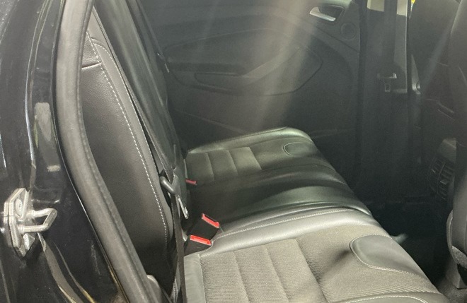 Used Ford Kuga 2015 for sale - 76383186: Photo 9