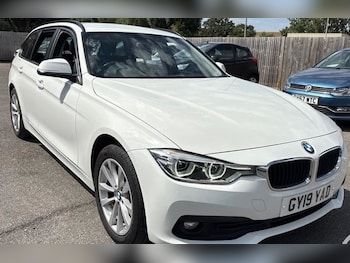 Used BMW 3 Series 2019 for sale - 79391876: Photo