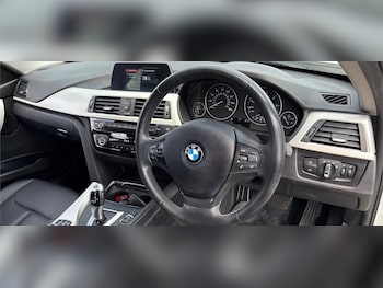 Used BMW 3 Series 2019 for sale - 79391876: Photo