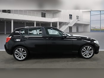 Used BMW 1 Series 2018 for sale - 77247870: Photo
