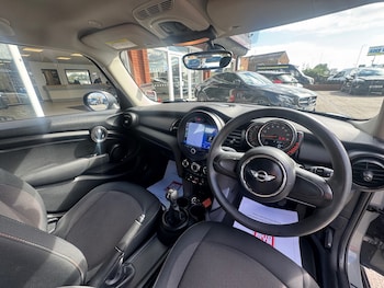 Used MINI Hatch 2017 for sale - 79585337: Photo