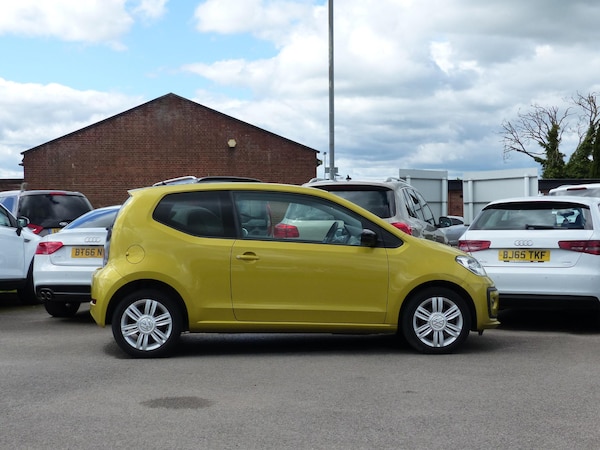 Used Volkswagen up! 2016 for sale - 66846277: Photo 12