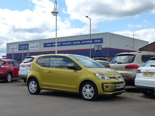 Used Volkswagen up! 2016 for sale - 66846277: Photo 1