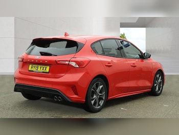 Used Ford Focus 2019 for sale - 79125245: Photo