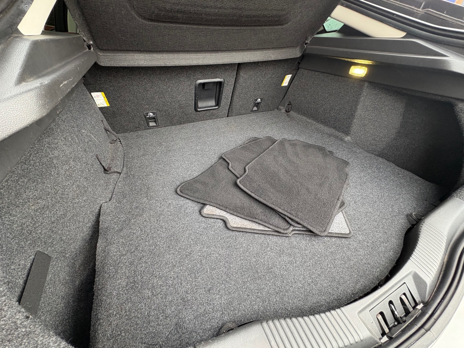 Used Ford Mondeo 2015 for sale - 77224853: Photo 30