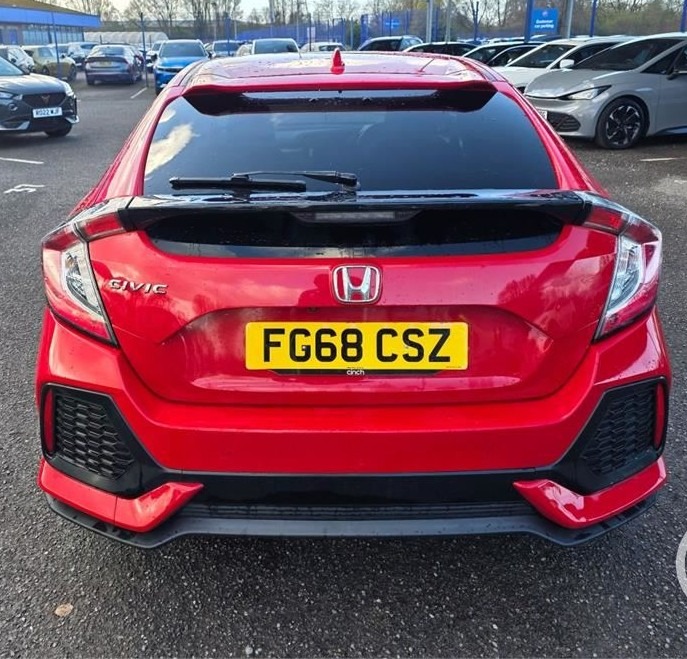 Used Honda Civic 2018 for sale - 78053977: Photo 6