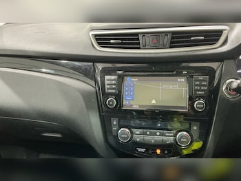 Used Nissan Qashqai 2016 for sale - 77718261: Photo