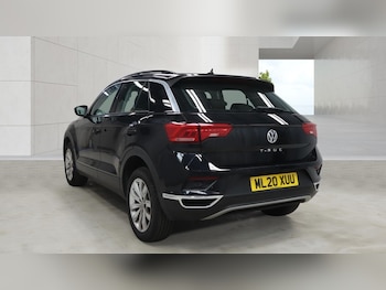 Used Volkswagen T-Roc 2020 for sale - 79240986: Photo