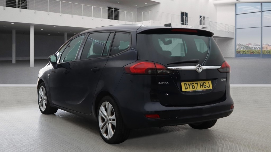 Used Vauxhall Zafira 2018 for sale - 76682434: Photo 2
